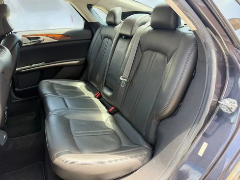 Used 2013 Lincoln MKZ FWD image 20