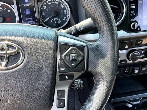 Used 2021 Toyota Tacoma Limited AWD/4WD image 30