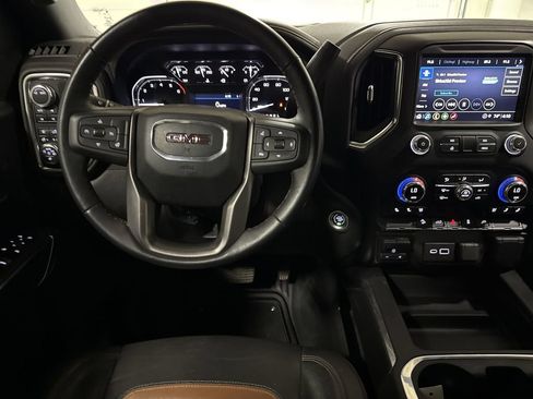 Used 2022 GMC Sierra 1500 AT4 AWD/4WD image 11
