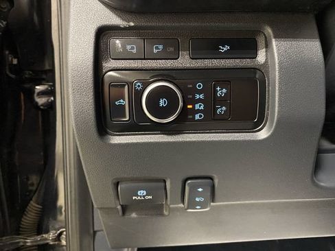 Used 2023 Ford F250 Lariat w/ Lariat Ultimate Package AWD/4WD image 34