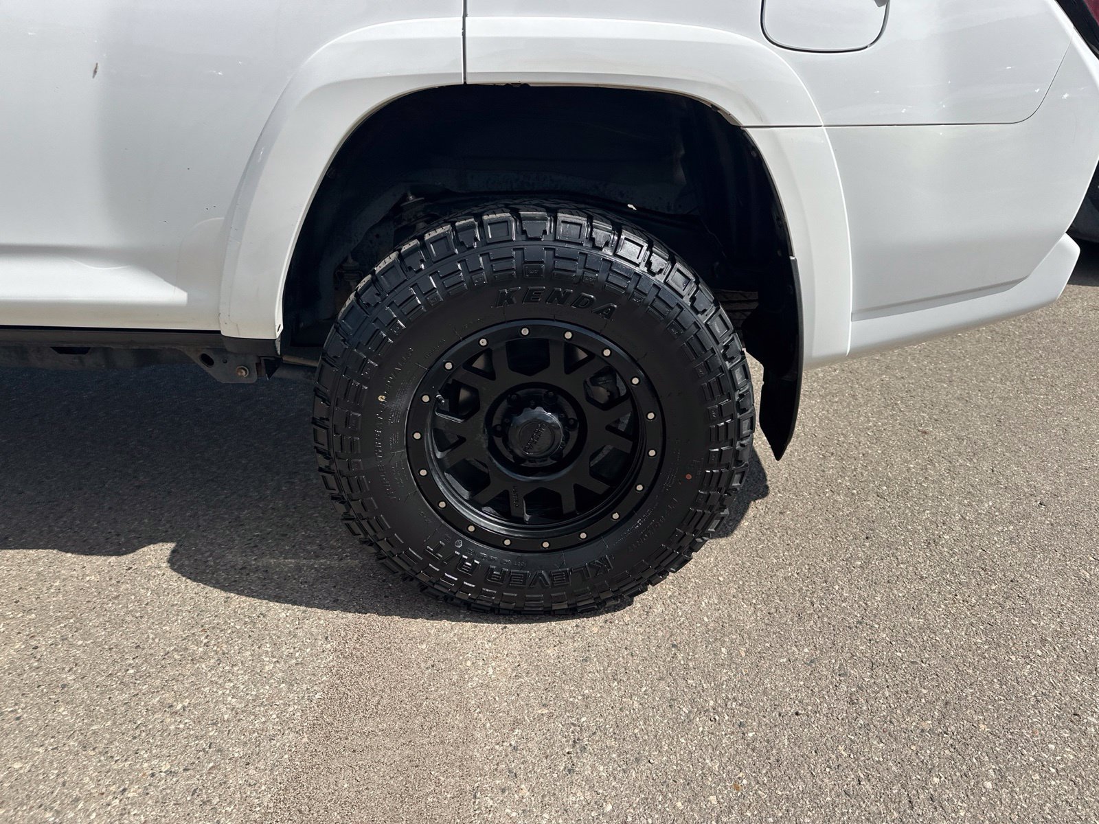 Used 2022 Toyota 4Runner TRD Off-Road Premium AWD/4WD image 8