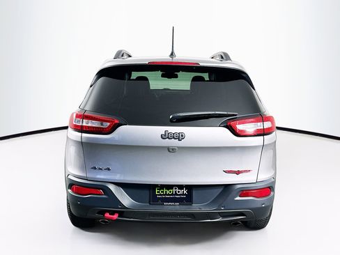 Used 2018 Jeep Cherokee Trailhawk w/ Quick Order Package 27L AWD/4WD image 7