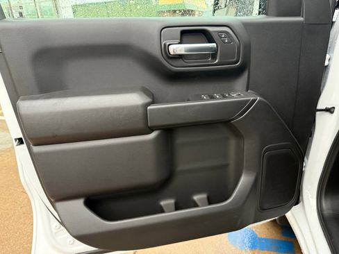 New 2025 GMC Sierra 1500 Pro w/ Graphite Edition image 9