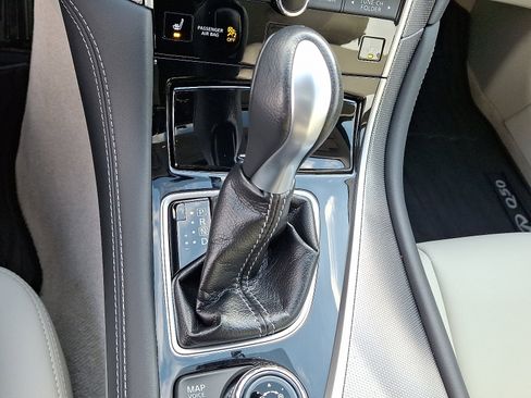 Used 2017 INFINITI Q50 3.0t Premium w/ 3.0T Premium Plus Package image 15