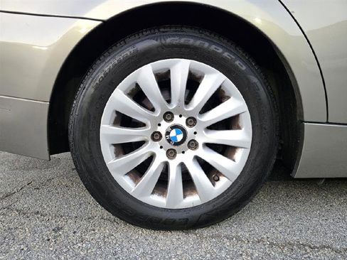 Used 2009 BMW 328i xDrive Wagon image 14