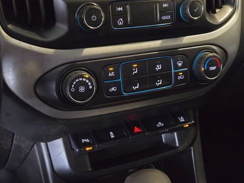 Certified 2022 Chevrolet Colorado LT w/ Fleet Safety Package RWD image 25
