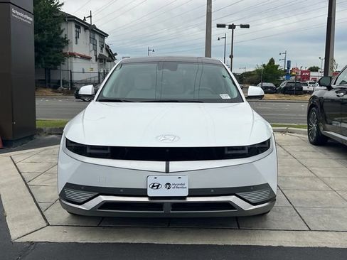 Certified 2024 Hyundai Ioniq 5 Limited AWD/4WD image 4