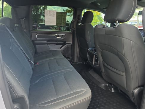 Used 2019 RAM 1500 Big Horn AWD/4WD image 26