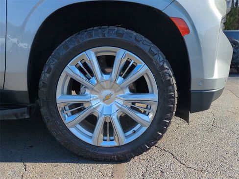 Used 2023 Chevrolet Tahoe High Country w/ Advanced Technology Package image 11