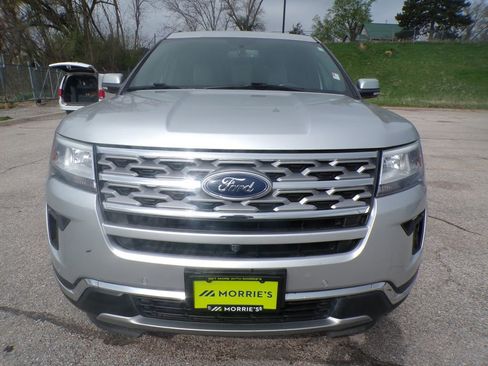 Used 2019 Ford Explorer Limited image 6