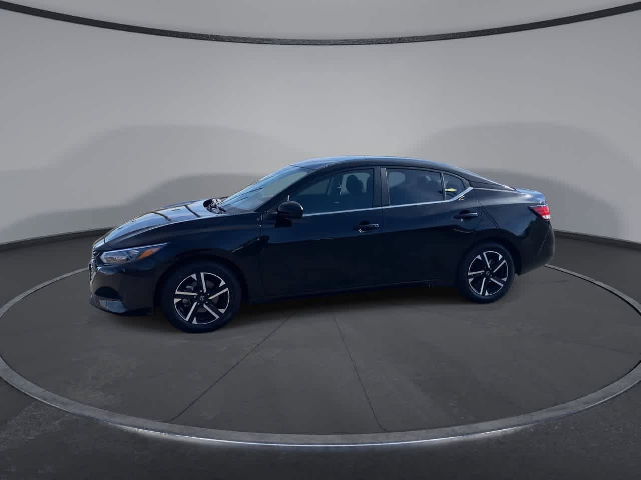 Used 2024 Nissan Sentra SV FWD image 6
