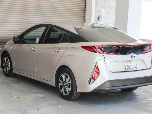 Used 2017 Toyota Prius Prime Premium w/ Carpet Mat Package FWD image 6