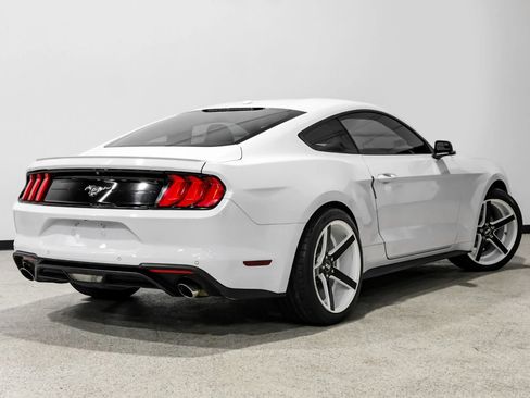 Used 2020 Ford Mustang Premium RWD image 6