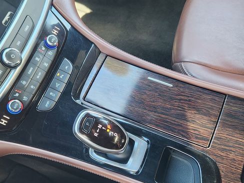 Used 2019 Buick LaCrosse Avenir w/ Driver Confidence Package II image 24