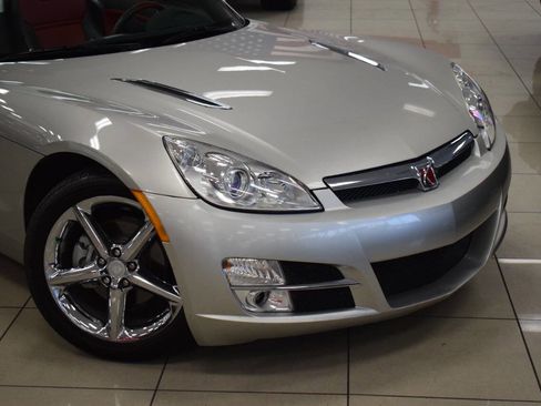 Used 2007 Saturn Sky Base 2dr Convertible w/ Premium Trim Pkg image 3