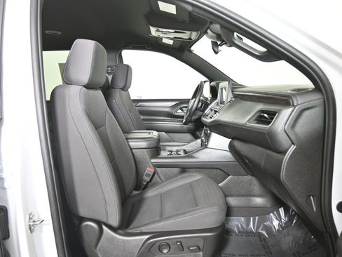 Used 2024 Chevrolet Tahoe LS AWD/4WD image 13