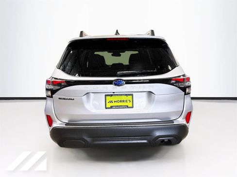 Used 2026 Subaru Forester Premium AWD/4WD image 6