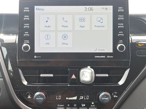 Used 2024 Toyota Camry XSE FWD image 27