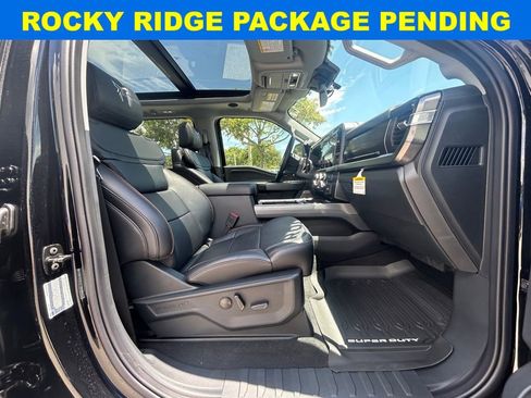 New 2025 Ford F350 Lariat w/ Lariat Ultimate Package image 30