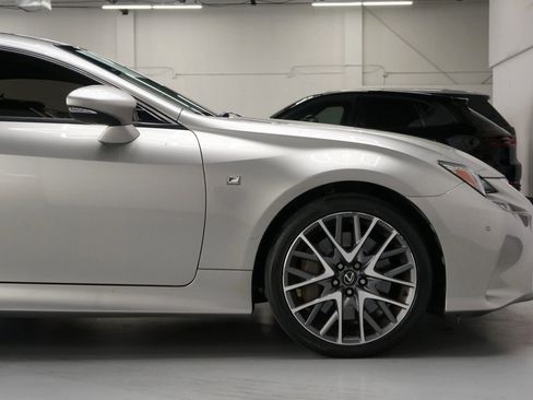 Used 2017 Lexus RC 200t image 38