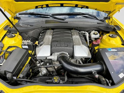 Used 2014 Chevrolet Camaro SS w/ RS Package RWD image 18