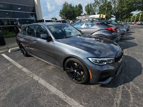 Used 2021 BMW 330i xDrive Sedan w/ M Sport Package AWD/4WD image 2