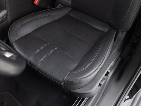 Used 2023 Chevrolet Suburban RST image 25