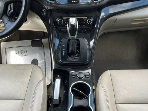 Used 2014 Ford Escape Titanium FWD image 12