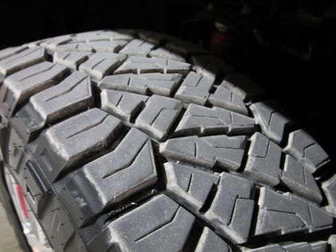 Used 2016 GMC Sierra 2500 Denali w/ Duramax Plus Package image 18