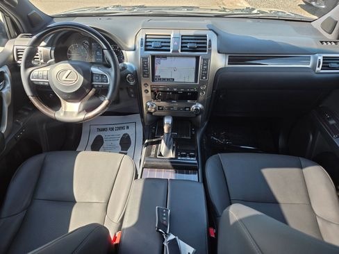 Used 2021 Lexus GX 460 Premium w/ Premium Package AWD/4WD image 16