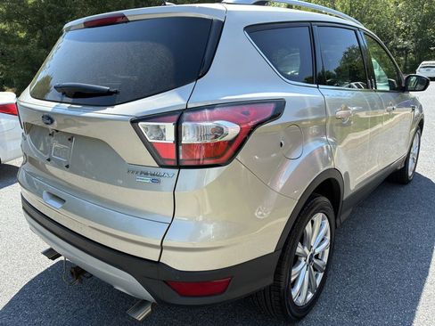 Used 2017 Ford Escape Titanium AWD/4WD image 6