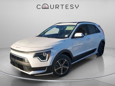 New 2026 Kia Niro EX w/ EX Premium Package image 1