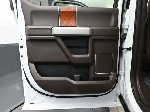 Used 2019 Ford F350 King Ranch w/ Tow Technology Bundle AWD/4WD image 36