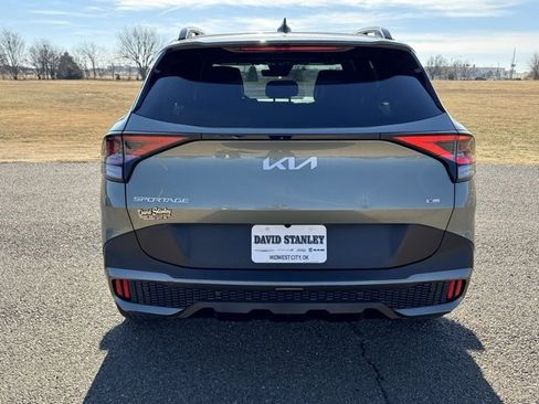 Used 2023 Kia Sportage X-Line w/ X-Line Premium Package image 5