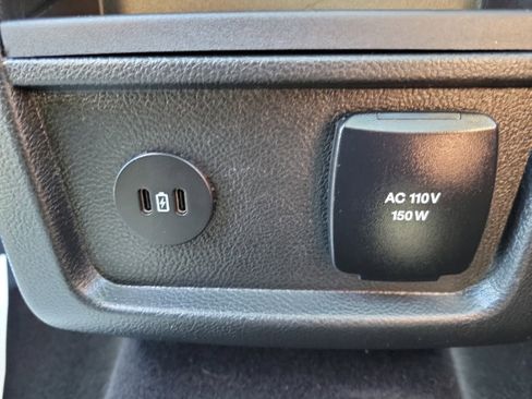 Used 2023 Ford Edge SEL w/ Convenience Package AWD/4WD image 16