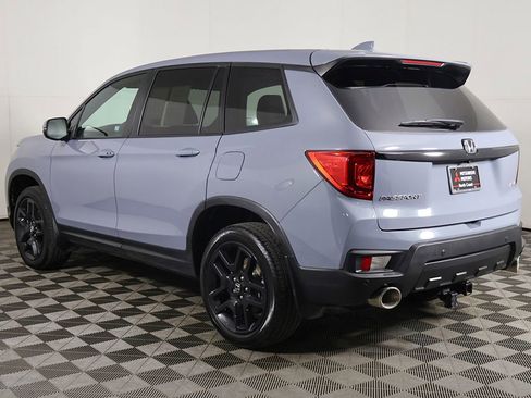 Used 2025 Honda Passport EX-L image 9