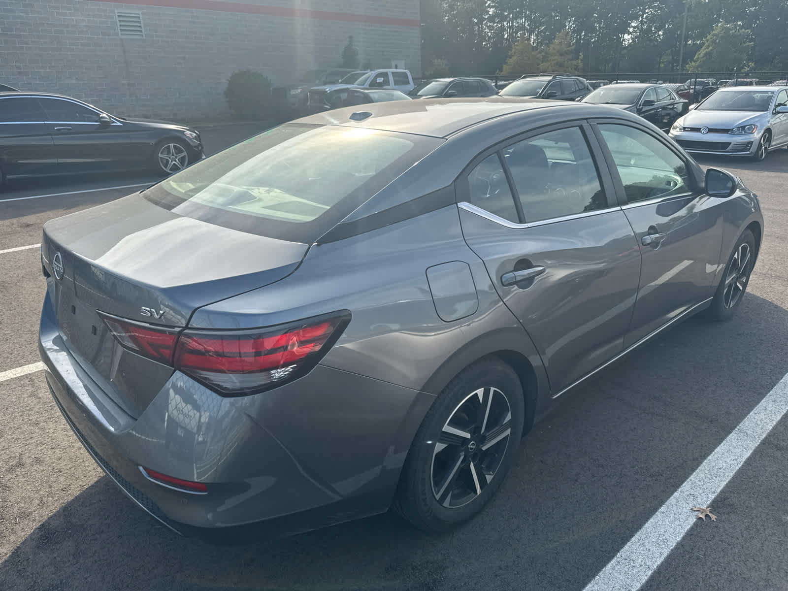 Used 2024 Nissan Sentra SV FWD image 4