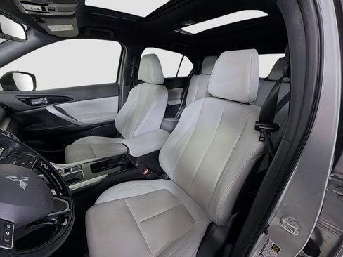 Used 2022 Mitsubishi Eclipse Cross SE FWD image 13