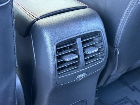 Used 2025 Ford Escape ST-Line AWD/4WD image 14
