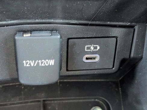 Used 2023 Toyota Corolla SE FWD image 22