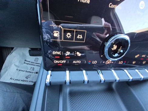 New 2026 GMC Terrain AT4 w/ Technology Package II image 23