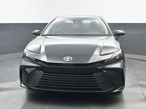 New 2026 Toyota Camry LE FWD image 18