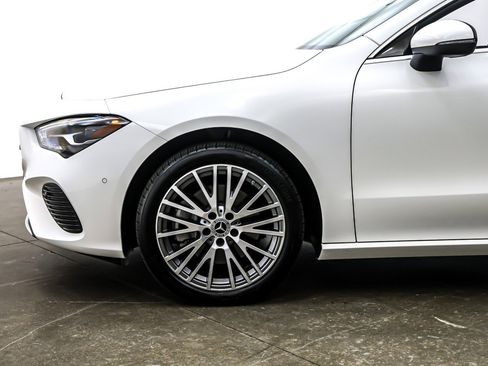 Certified 2025 Mercedes-Benz CLA 250 image 12
