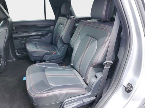 Used 2024 Ford Expedition Limited AWD/4WD image 15