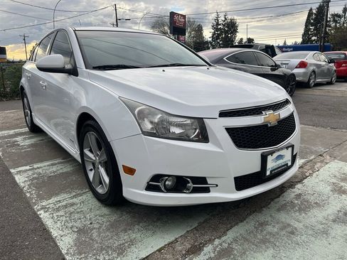 Used 2014 Chevrolet Cruze LT w/ RS Package image 7