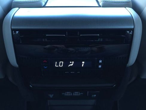 New 2026 Jeep Grand Wagoneer 4WD image 29