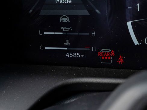 Used 2025 Lexus GX 550 image 21