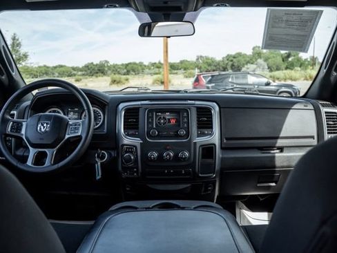 Used 2024 RAM 1500 Warlock AWD/4WD image 14