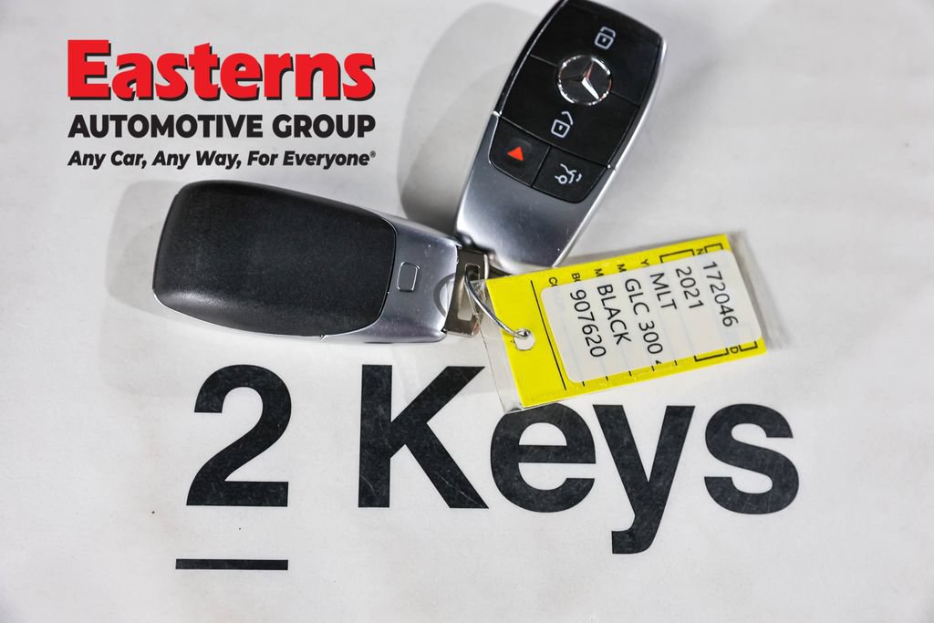 Used 2021 Mercedes-Benz GLC 300 4MATIC w/ Multimedia Package image 28