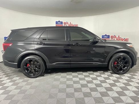 Certified 2022 Ford Explorer ST w/ Equipment Group 401A AWD/4WD image 2